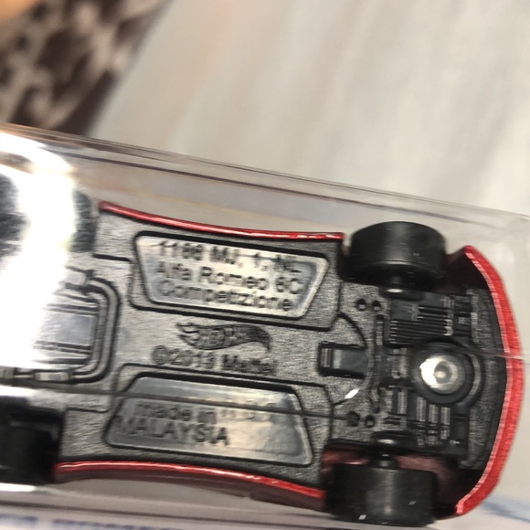 Alfa Romeo 8C - Picture 3 of 6